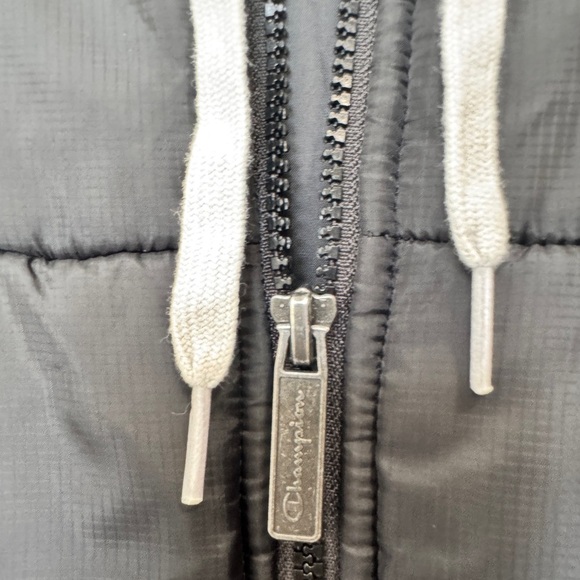 Champion Puffer Vest Black - Picture 6 of 11